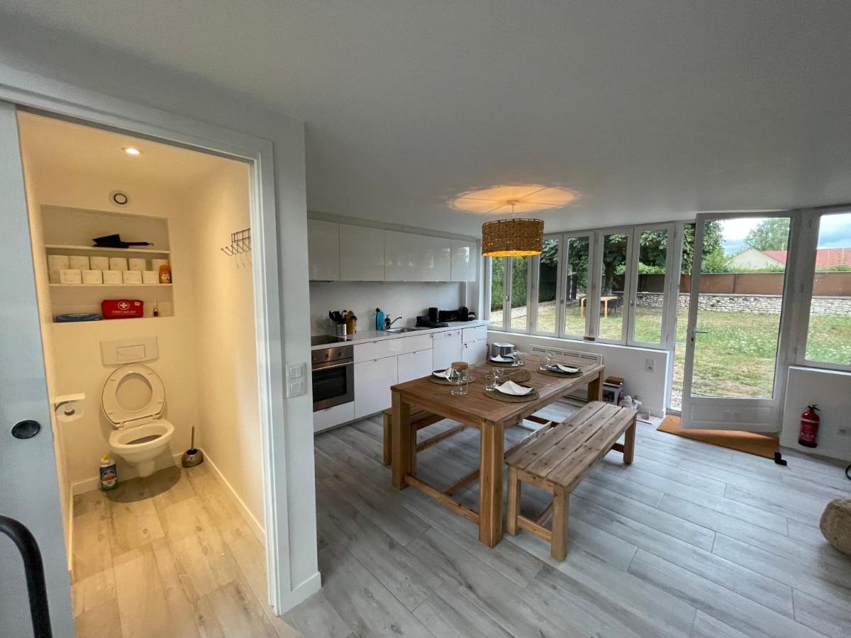 Вилла Maison De Campagne Entierement Climatisee Avec Grand Jardin Pressagny l'Orgueilleux Экстерьер фото