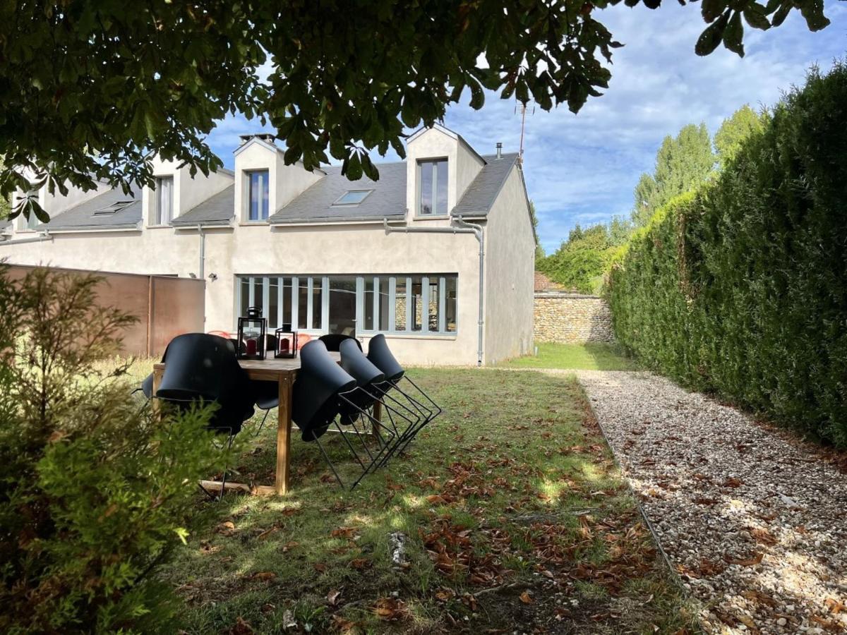 Вилла Maison De Campagne Entierement Climatisee Avec Grand Jardin Pressagny l'Orgueilleux Экстерьер фото